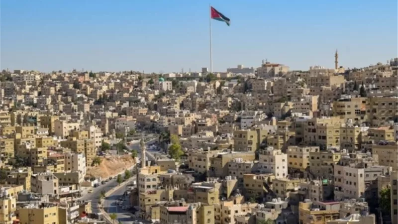 أسعار الوقود تدفع التضخم للارتفاع في الأردن