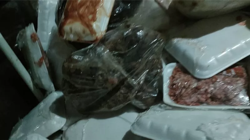 محافظة الجيزة: تواصل دورها الرقابي بضبط ٢١ طن لحوم.. صور