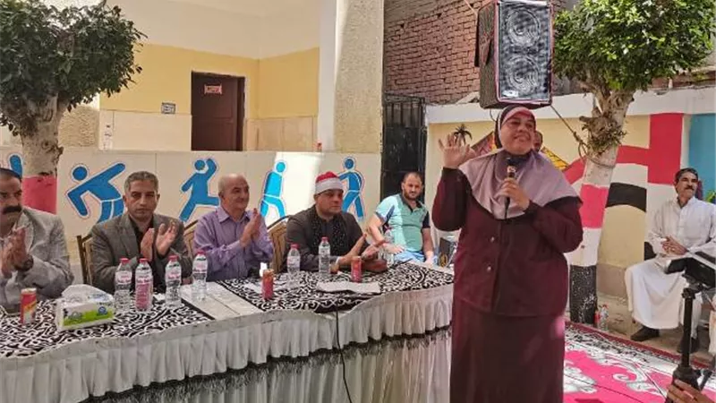 الإرشاد الأسرى فى ندوة تربوية توعوية بمعهد طحا المرج بديرب نجم