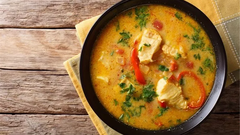 طريقة عمل شوربة السمك بالخضار