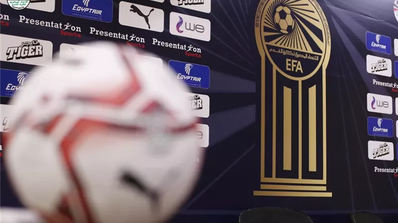 اتحاد الكرة يسلم الأندية كرة موحدة لمباريات الدوري .. صور