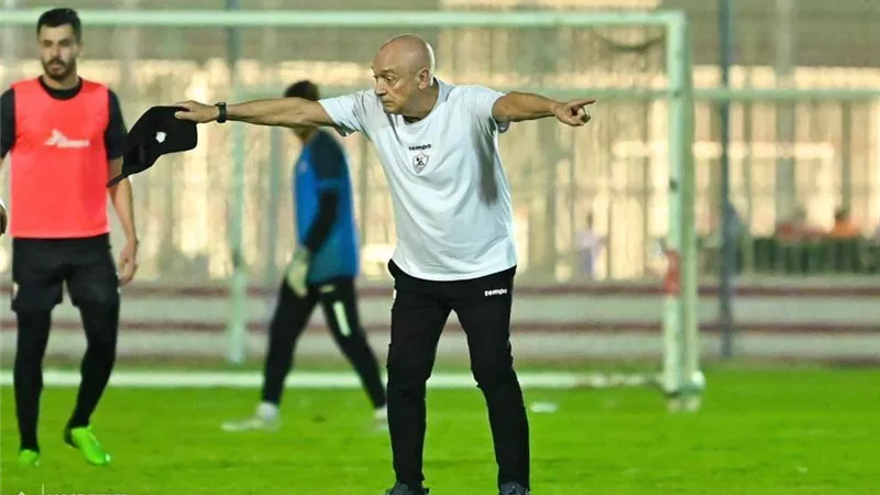 فيريرا يستيعد الونش وعبدالله جمعة من قائمة الزمالك أمام فلامبو