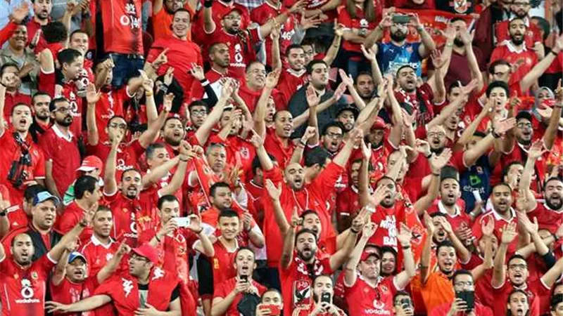 من أجل عيون الجماهير .. الأهلي يقرر تخفيض سعر تذاكر المباريات