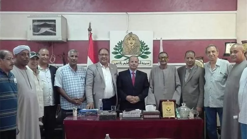وكيل وزارة التربية والتعليم بالأقصر يلتقى مجلس أمناء المحافظة