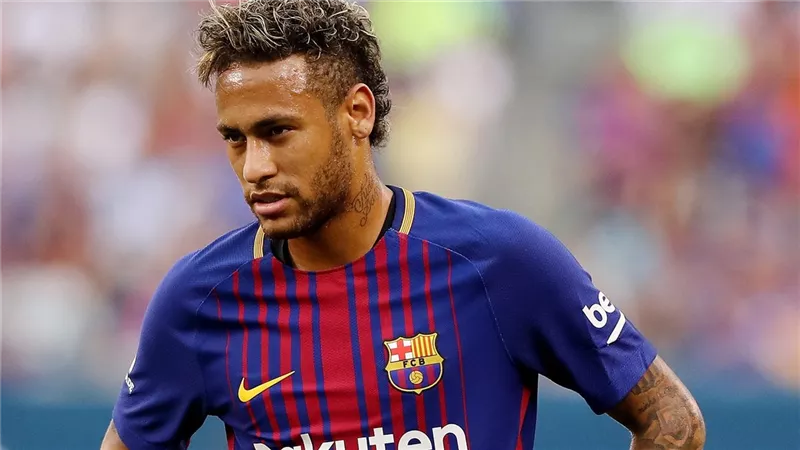 نيمار يخضع للمحاكمة بتهمة الاحتيال بسبب برشلونة