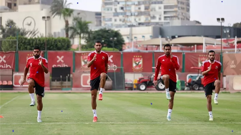 مران الأهلي: تدريبات بدنية وخططية استعدادًا لمباراة الاتحاد المنستيري