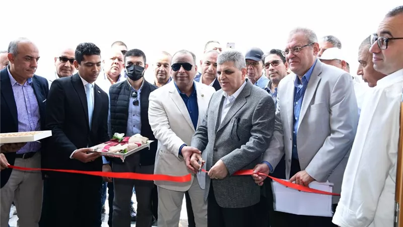 الفريق ربيع يتفقد تطوير شركة الاستزراع السمكي ويفتتح مسجد الرزاق..صور