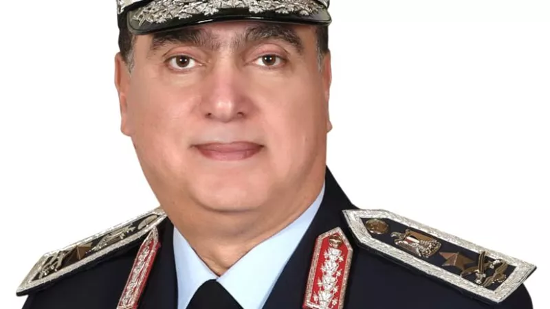السيرة الذاتية للفريق محمود فؤاد عبد الجواد قائد القوات الجوية