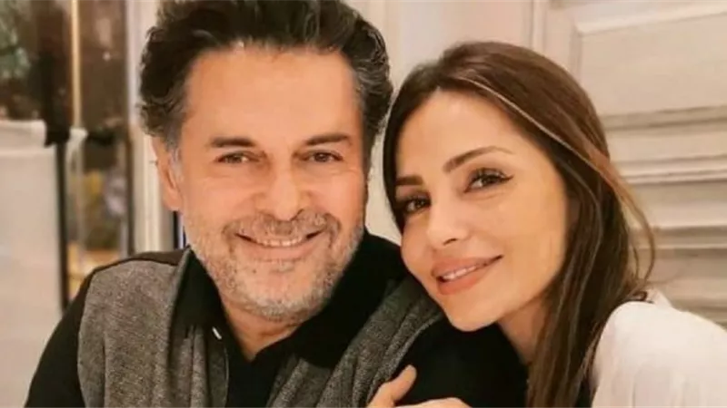 جيهان علامة تلفت الأنظار بصورة مع زوجها في باريس