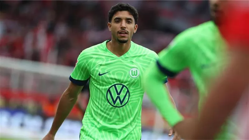 مرموش بديلا فى تشكيل فولفسبورج أمام بوروسيا مونشنجلادباخ