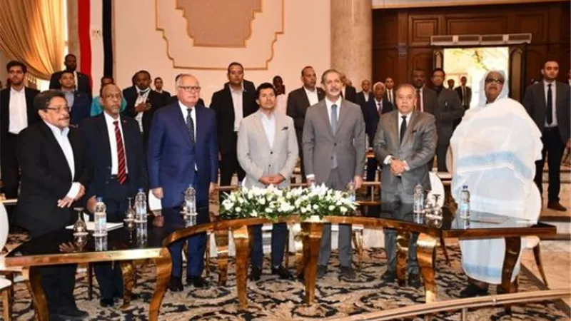 وزير الشباب يشهد افتتاح فعاليات المنتدى الأول للشباب المصري السوداني