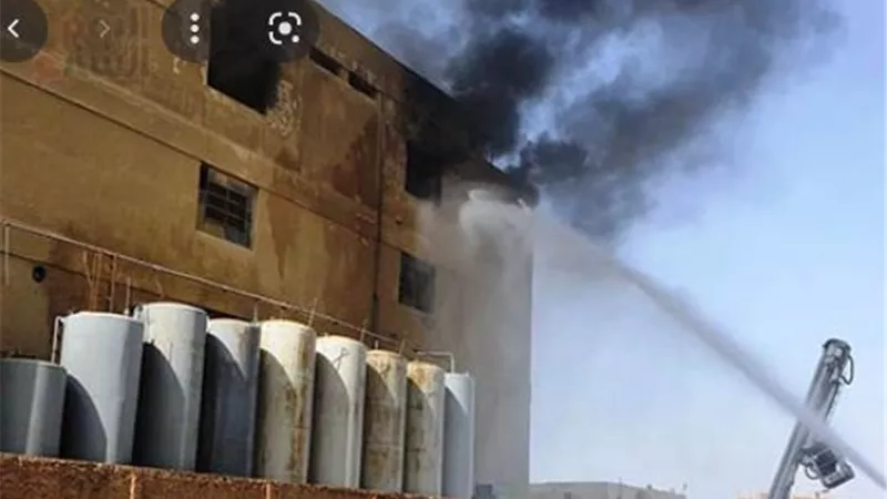 حريق هائل فى محول كهرباء بمدينة العاشر من رمضان