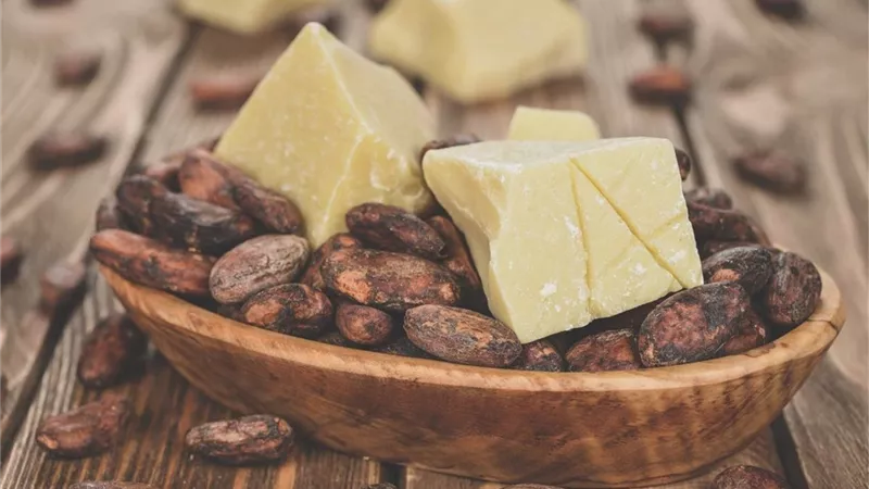 وصفة زبدة الكاكاو لنعومة الجسم ومكافحة التجاعيد