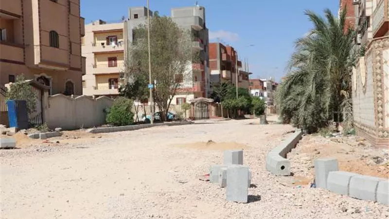 رئيس جهاز السادات يعلن أهم المشروعات الخدمية للمواطنين فى المدينة صور