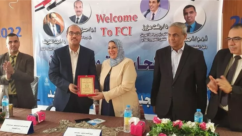 رئيس جامعة العريش يشهد حفل استقبال الطلاب الجدد بكلية الحاسبات
