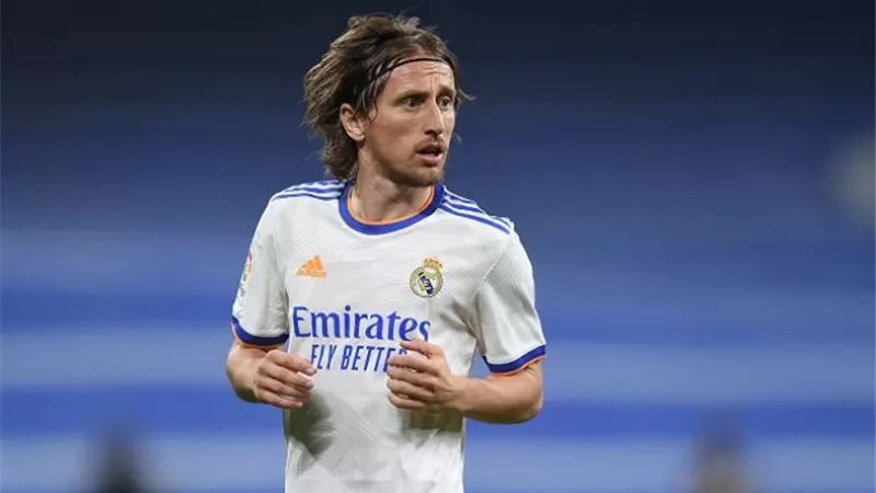 مودريتش: برشلونة جعلنا نعاني في الكلاسيكو