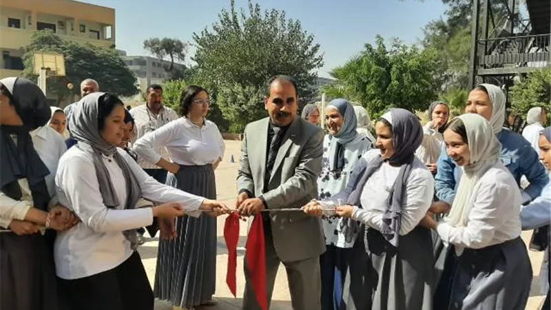 مدير تعليم الخانكة يشهد فعاليات اليوم الرياضى بالتعليم الثانوى