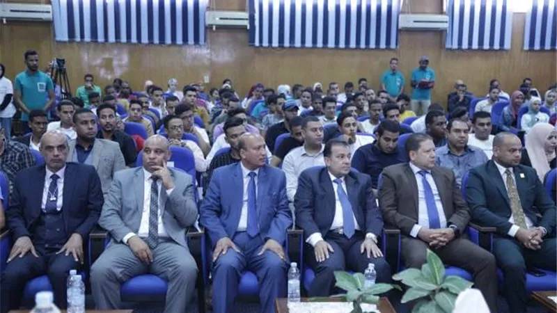 ختام فعاليات مؤتمر شباب الباحثين السابع للطب البيطرى بجنوب الوادى