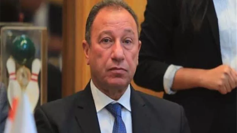 بعد إنتهاء الفحوصات في فرنسا .. الخطيب يغادر للسعودية لآداء العمرة