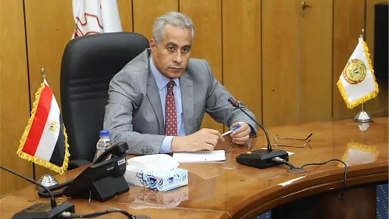 القوى العاملة تعلن 