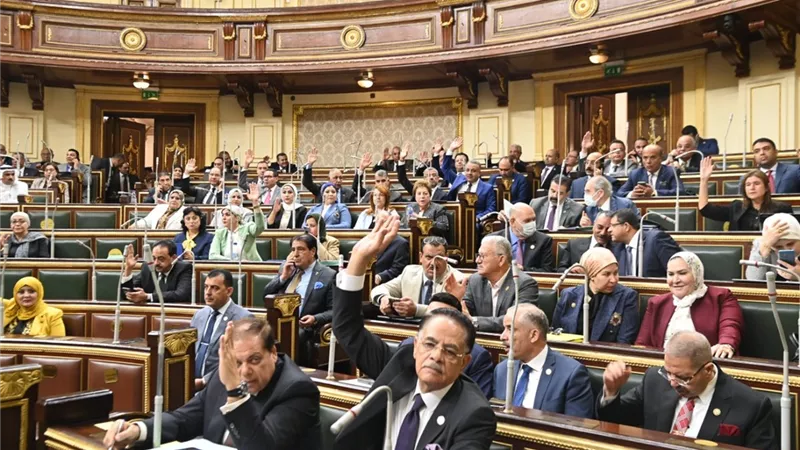 المستشار حنفي جبالي يفتتح الجلسة العامة لمجلس النواب