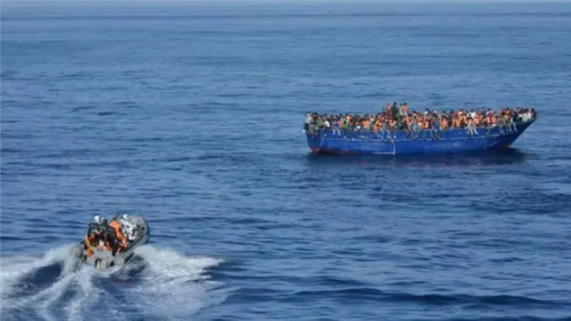 إيطاليا: وصول 266 مهاجرًا إلى جزيرة لامبيدوزا