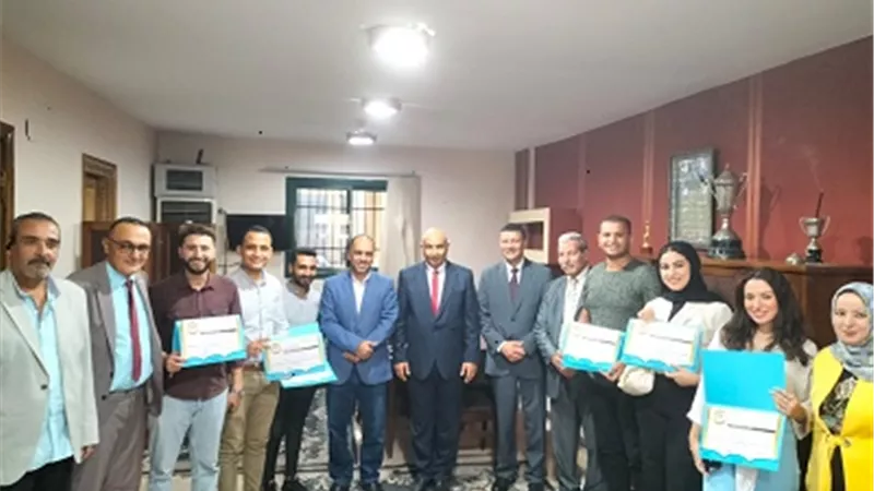 القوى العاملة: الانتهاء من تدريب طلبة جامعة فاروس بالإسكندرية.. صور