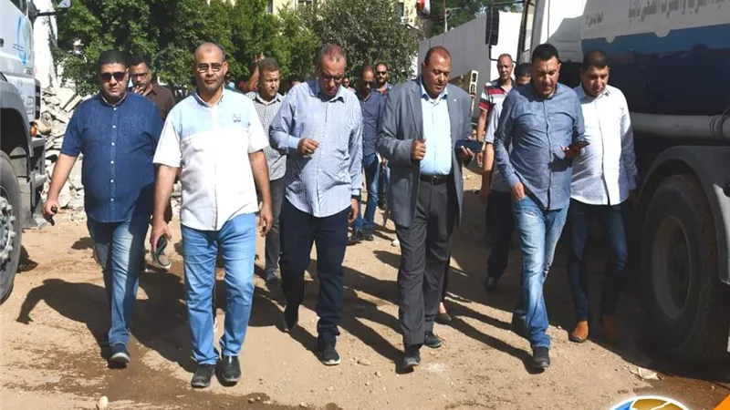 رئيس مياه المنيا يتفقد اعمال تطوير واحلال وتجديد محطة مياه ارض