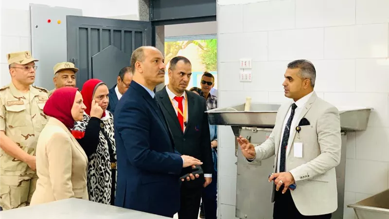 مديرتعليم الأسكندرية يتفقد المدرسه الدوليه للتكنولوجيا التطبيقية..صور