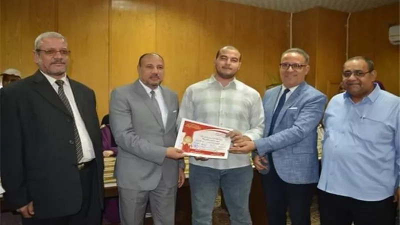 طلاب هندسة الأزهر بقنا يحصدون المراكز الأولى في مسابقة القرآن الكريم