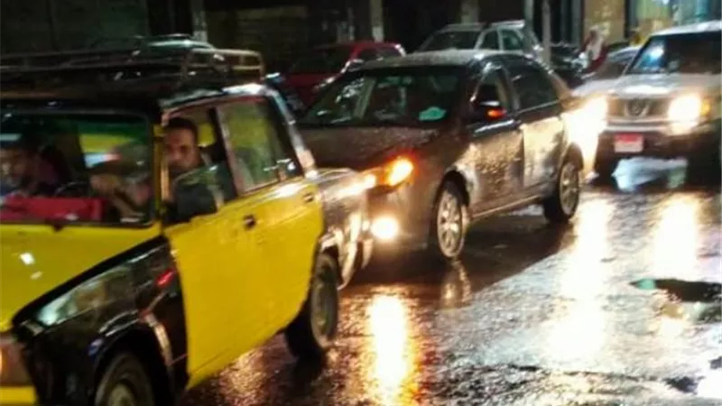 أمطار على الإسكندرية بعد منتصف الليل