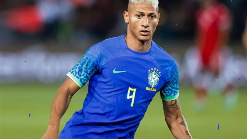 ريتشارليسون يقود منتخب البرازيل في المونديال