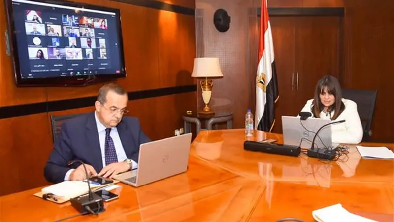 سها جندي: وزارة الهجرة ضهر وسند لكل المصريين بالخارج