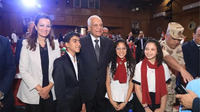محافظ الجيزة يشهد احتفالات التربية والتعليم بالذكري ٤٩ لنصر أكتوبر