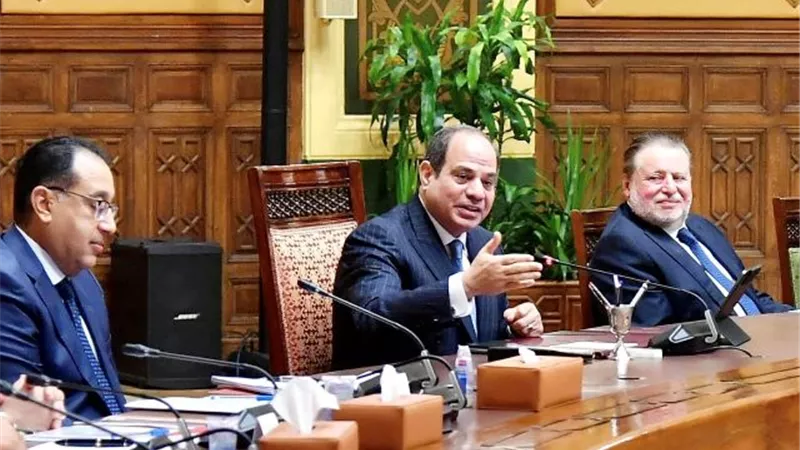السيسي يؤكد حرص الدولة على استمرار التفاعل المباشر مع المستثمرين