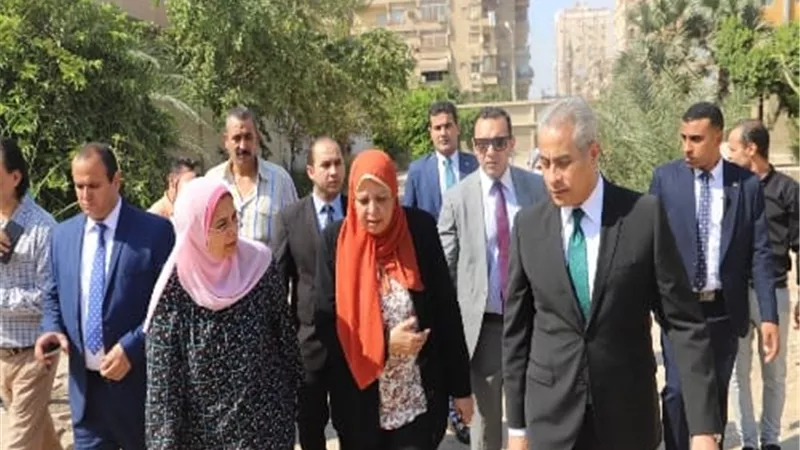 وزير القوى العاملة يتفقد المركز القومى لدراسات السلامة والصحة المهنية