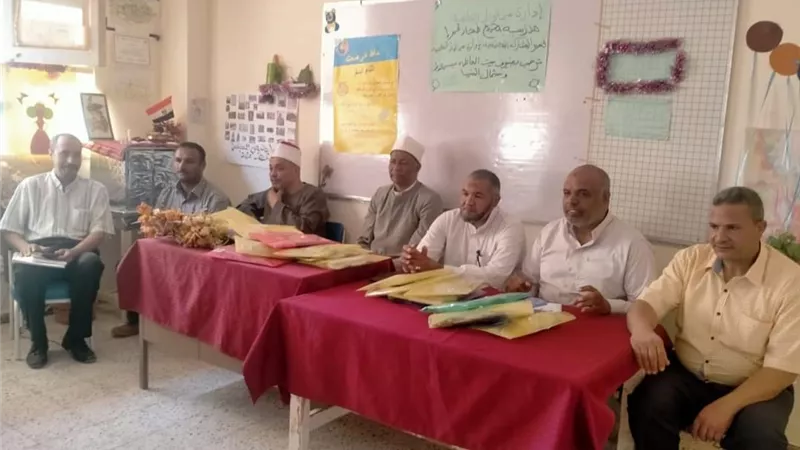 المنظمة العالمية لخريجي الأزهر بالمنيا فى زيارات المدارس والمعاهد