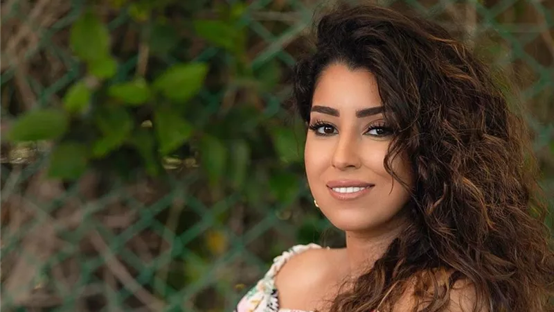 وفاء عامر تؤكد طلاق شقيقتها آيتن .. فيديو