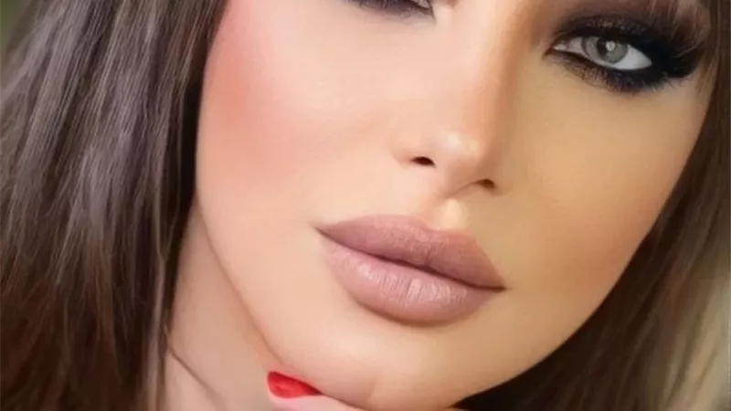 إنجى خطاب تشارك جمهورها مكياج جذاب وإطلالة ساحرة