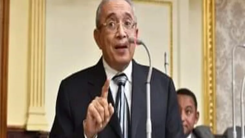 عزل مدير مدرسة بدون تحقيق غير قانوني