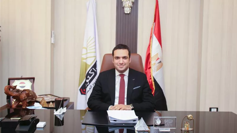 مصر أكتوبر يثمن دور الرئيس السيسى فى دعم مشروعات الرمال السوداء