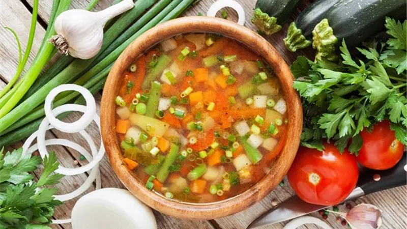 طريقة عمل شوربة الخضار المشكلة الشهية