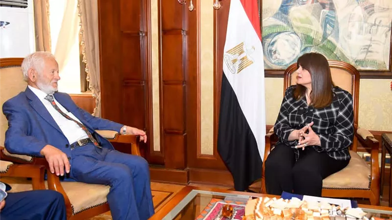 وزيرة الهجرة تستقبل رئيس جمعية طب القلب الوقائي بالولايات المتحدة