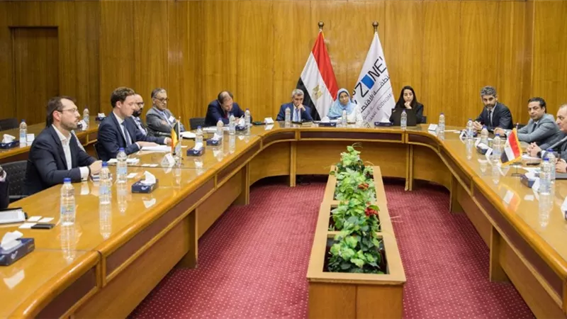 وفد بلجيكي في المنطقة الاقتصادية للتعاون في الوقود الأخضر