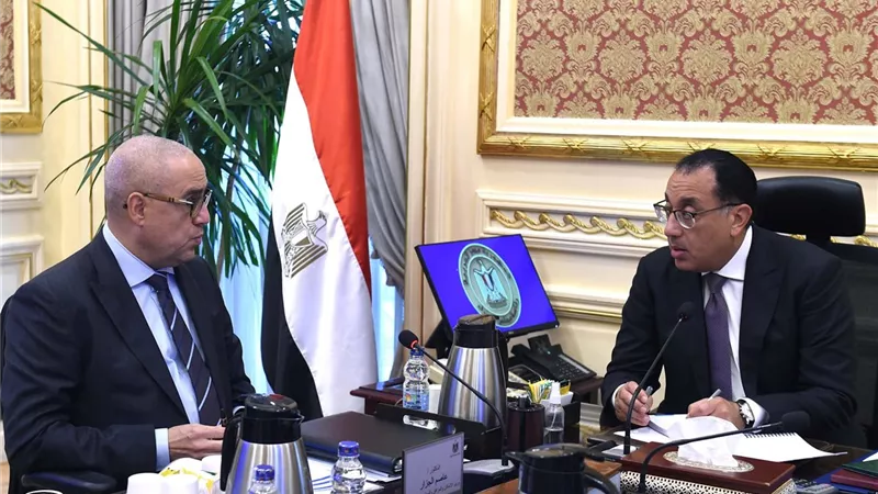 الحكومة تطرح أراضي ووحدات سكنية للمصريين في الخارج