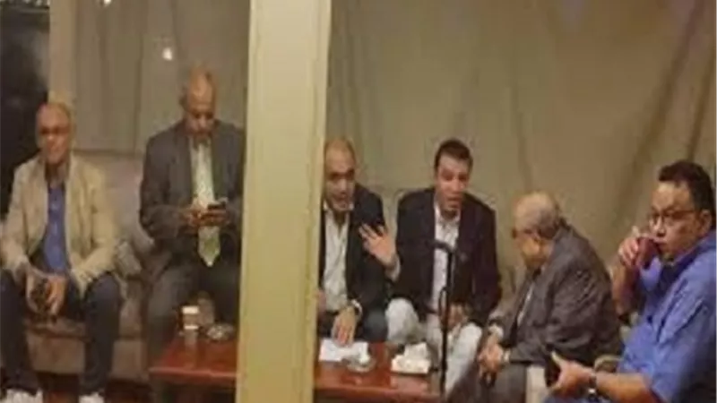 وصول نقيب الموسيقيين والممثلين لبحث اوضاع مطربى المهرجانات