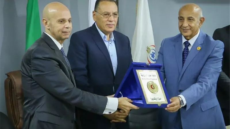 محافظ الشرقية يشهد إحتفالية تكريم الأطباء المتميزين