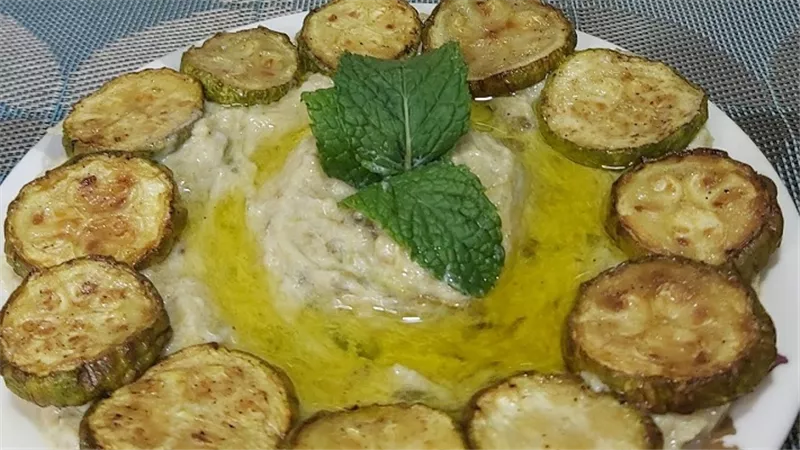طريقة عمل متبل الكوسا