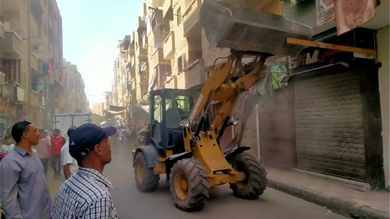 محافظ أسيوط: حملة مكبرة لإزالة الاشغالات وفرض الانضباط بالقوصية