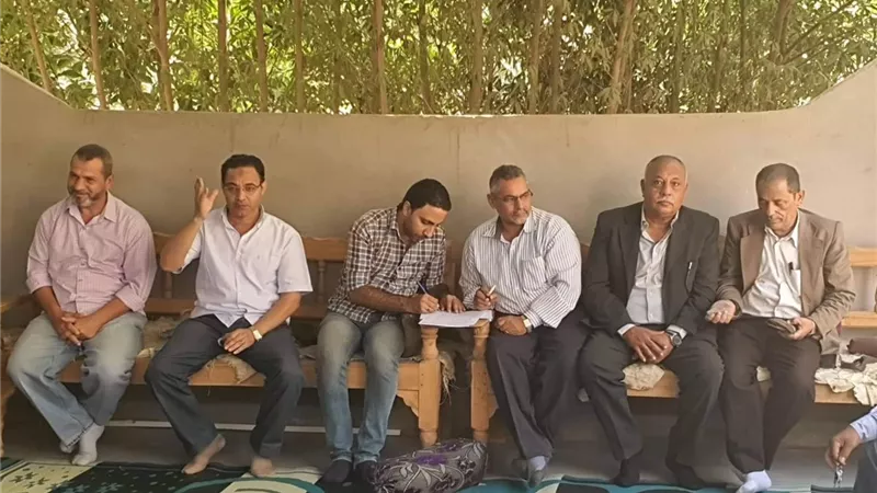 ندوة حقلية لمزارعي الموالح بالتل الكبير في الإسماعيلية..صور